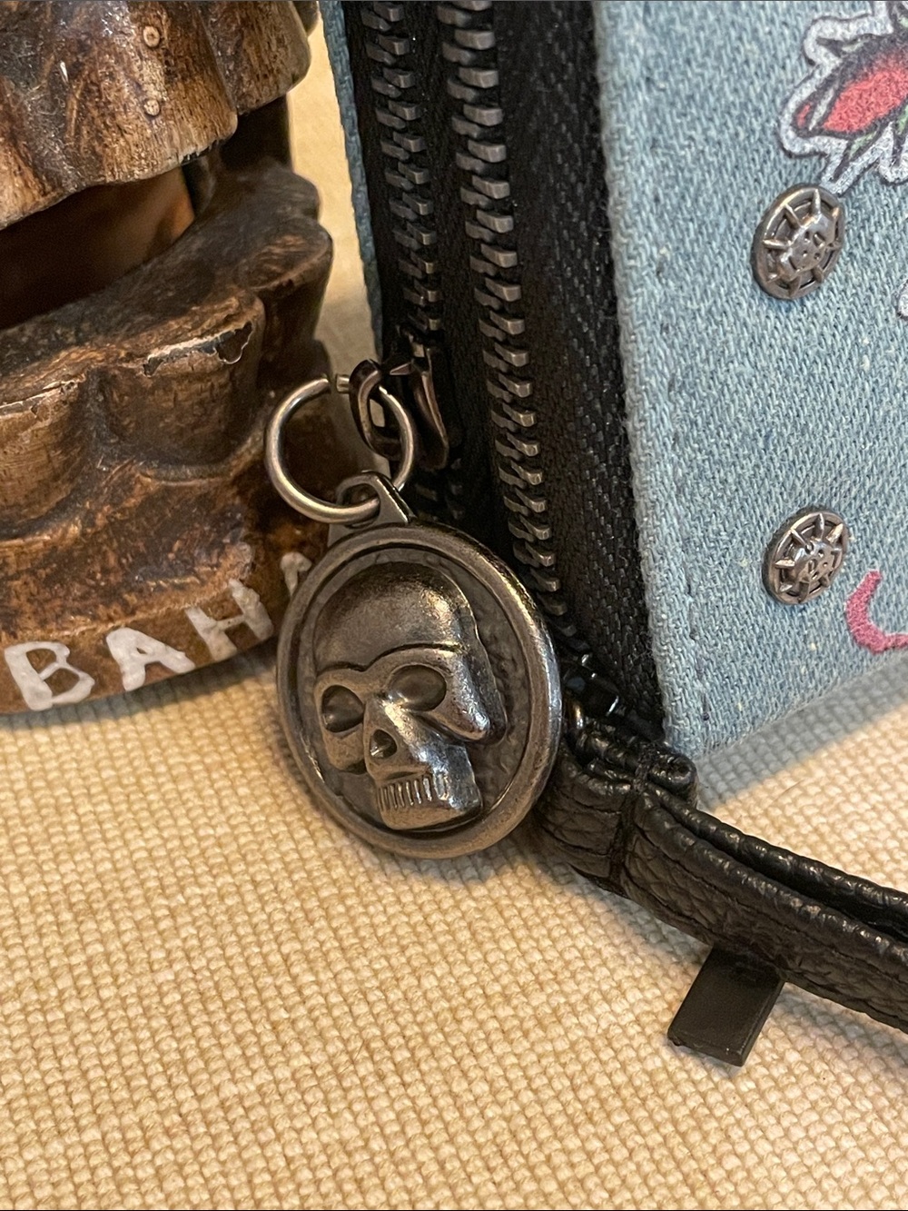 Ed Hardy Love Kills Light Blue Denim Skull Floral Stud Zip Wristlet Wallet - Picture 3 of 7